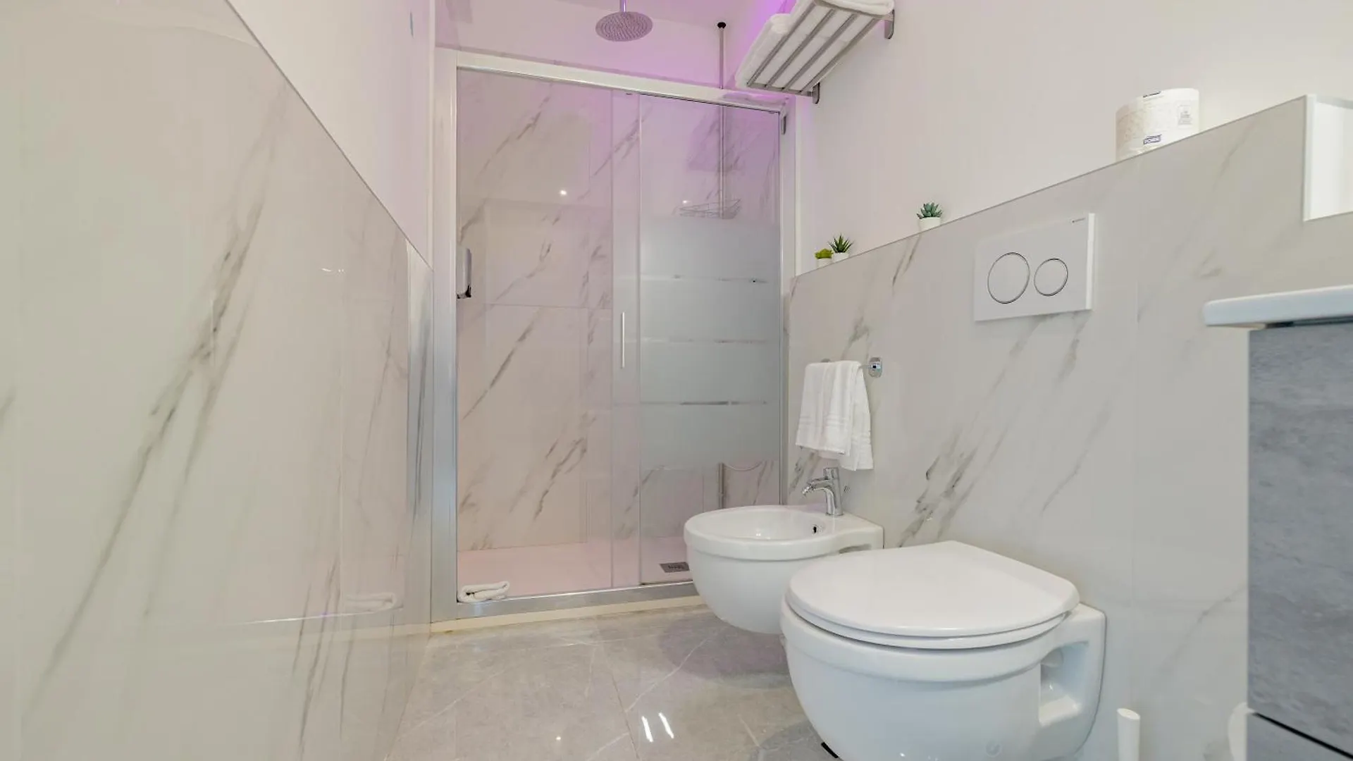 Luxury Room - 1 Milano Affittacamere